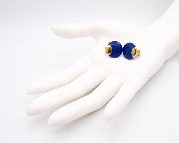 TIFFANY & COMPANY 1977 BY ANGELA CUMMINGS 18 KT GOLD LENTIL EARRINGS WITH LAPIS