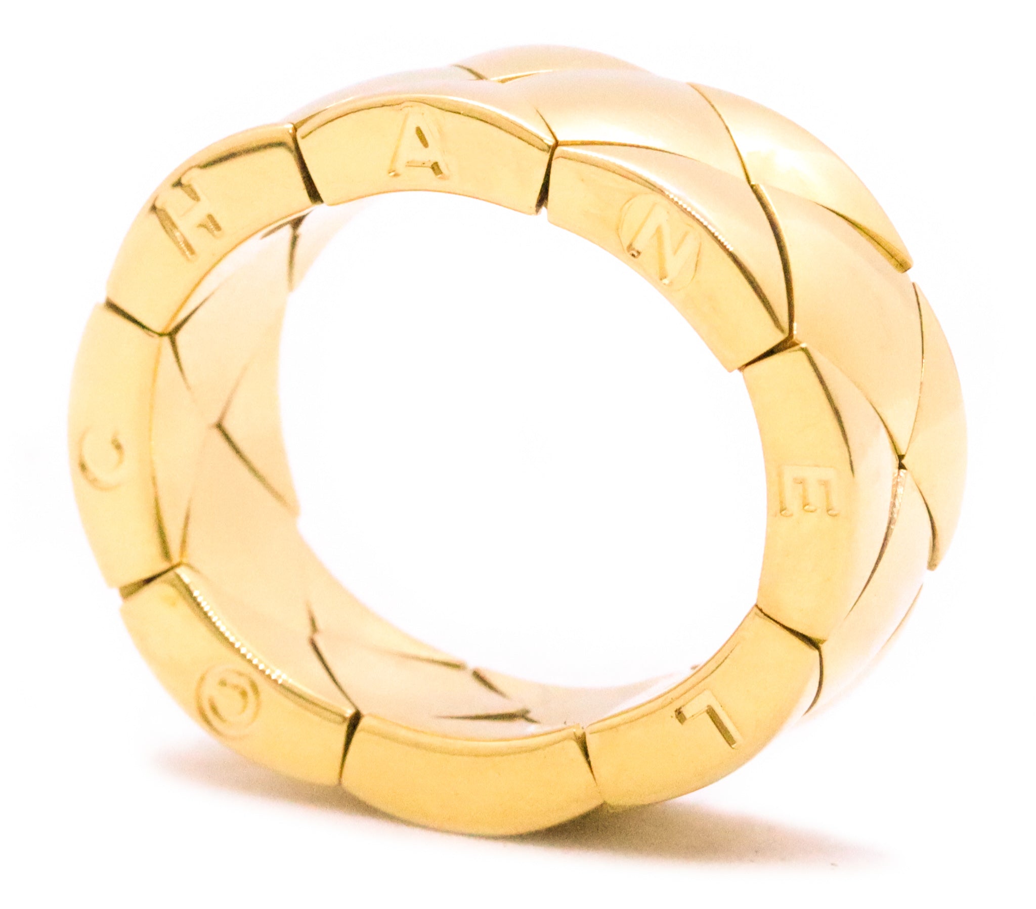 CHANEL FRANCE 18 KT MATELASSE GEMSTONES RING