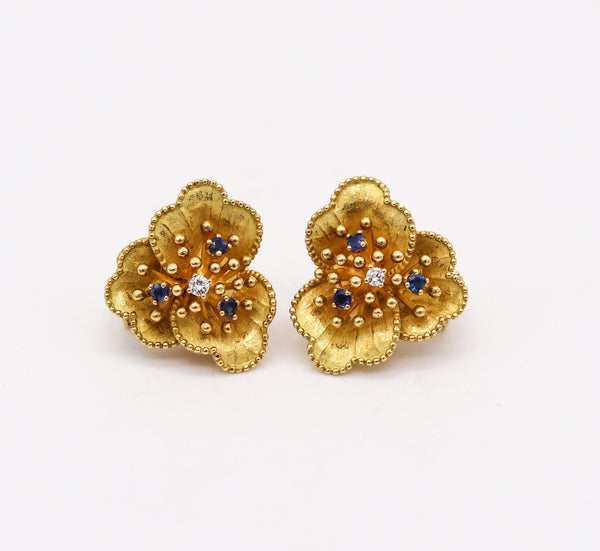 -Tiffany Co. 1960 Retro Flowers Earrings In 18Kt Gold With Sapphires And Diamond