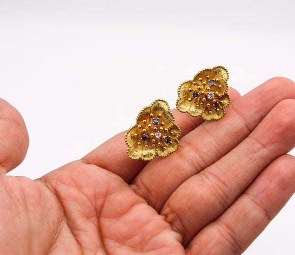 -Tiffany Co. 1960 Retro Flowers Earrings In 18Kt Gold With Sapphires And Diamond