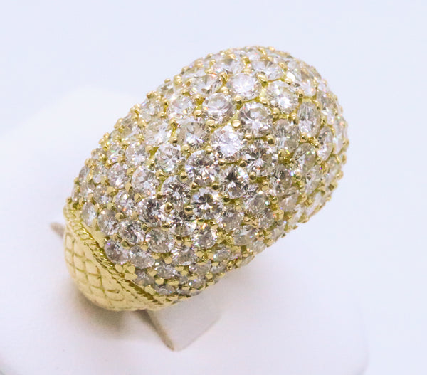 BOMBE COCKTAIL RING WITH 11.83 CTW DIAMONDS, 18 KT GOLD