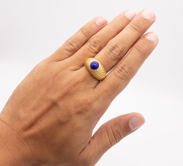 TIFFANY & CO. SCHLUMBERGER STUDIOS 18 KT YELLOW GOLD RING WITH LAPIS LAZULI