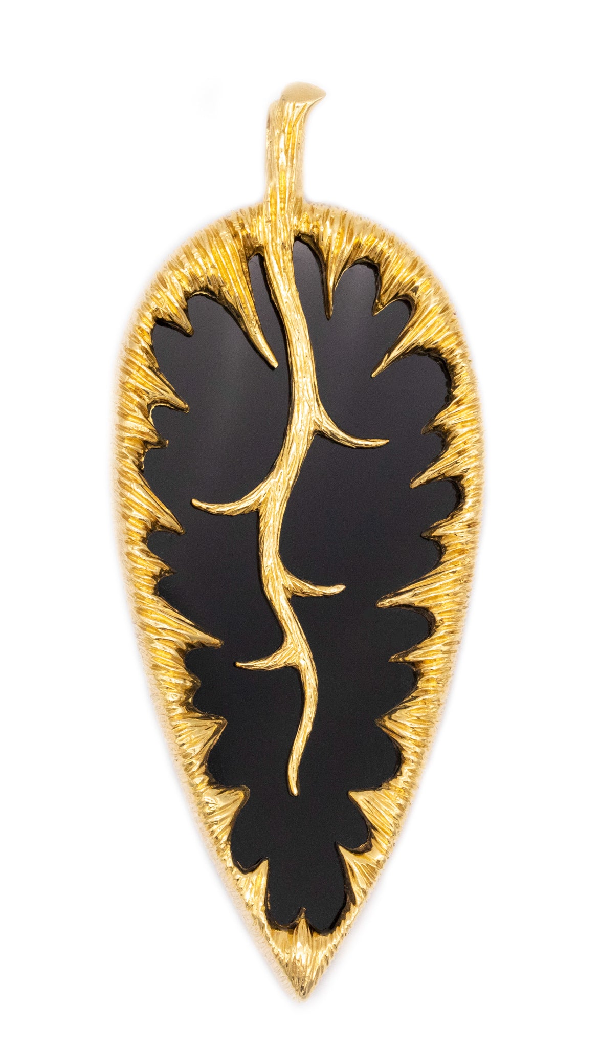 KUTCHINSKY 1973 LONDON 18 KT ABSTRACT PENDANT WITH CARVED ONYX