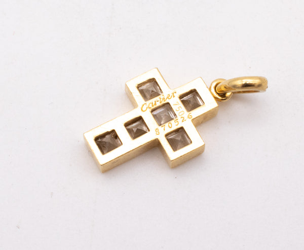 CARTIER PARIS 18 KARATS YELLOW GOLD CROSS WITH 1.84 Ctw IN VVS-1 DIAMONDS