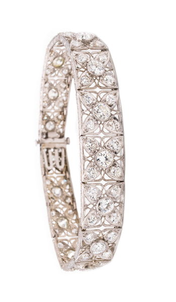 PLATINUM 1930 EUROPEAN ART DECO BRACELET WITH 14.03 Ctw IN DIAMONDS