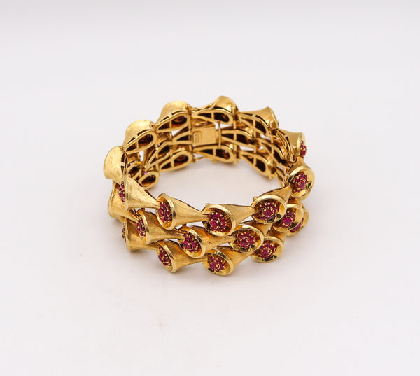 -Shreve Co. 1950 Bangle Bracelet In 18Kt Gold With 14.85 Ctw In Burmese Rubies
