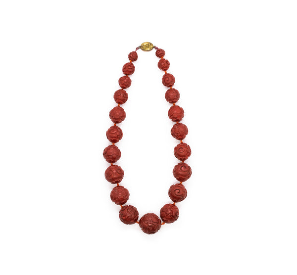 CHINESE 1900 CINNABAR RED WOOD GRADUATED CARVED BEADS NECKLACE