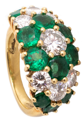 KUTCHINSKY 1970'S LONDON EXCEPTIONAL 18 KT RING WITH 5.17 Ctw IN DIAMONDS & EMERALDS