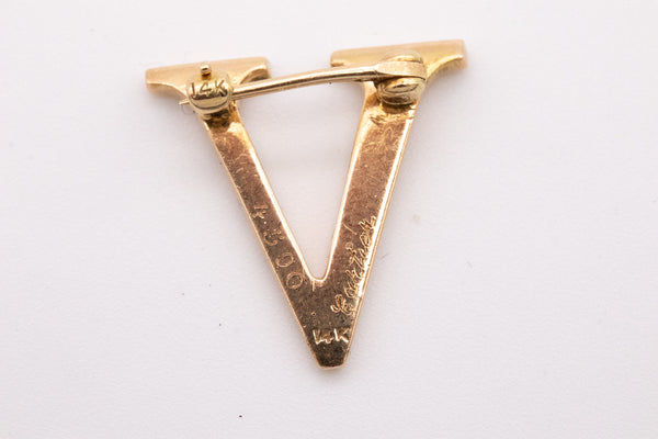 CARTIER NEW YORK 1945 WWII RARE VICTORY PIN IN 14 KT WITH ENAMEL
