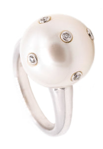 (S)Modern Cocktail Ring In 18Kt Gold With VS Diamonds And 15 MM South Sea Pearl