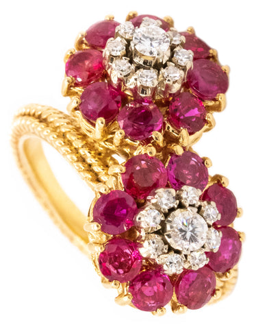 *Mid-Century 1960 Toi et Moi ring in 18 kt gold with 4.72 Ctw in diamonds & rubies