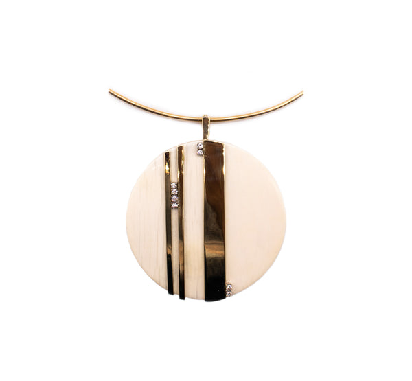 BELGIUM 1970'S MODERNIST GEOMETRIC PENDANT IN 18 KT GOLD WITH ROUND DIAMONDS