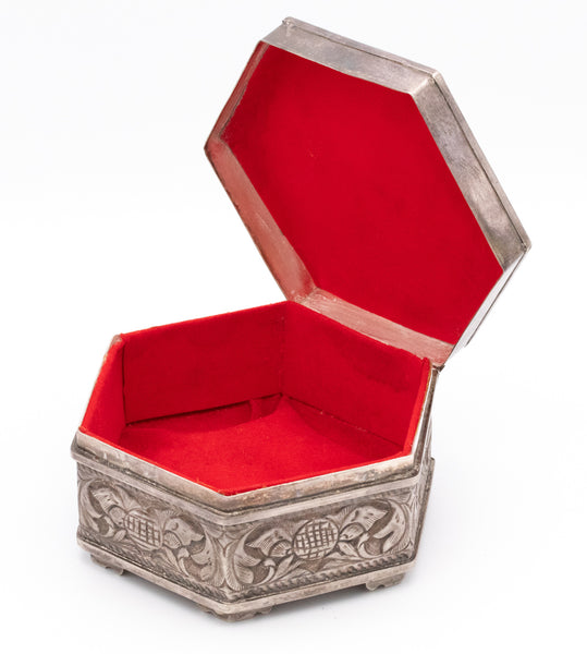 ASIAN / HINDU KUMKUM HEXAGONAL SHAPE BOX IN STERLING SILVER .925