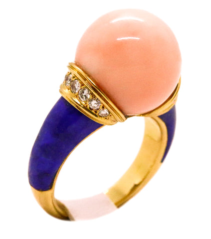 ART DECO 1940 FRENCH 18 KT RING WITH DIAMONDS, CORAL & LAPIS LAZULI