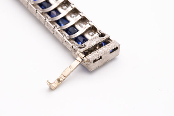 ART DECO 1930 PLATINUM BRACELET WITH 12.95 Ctw OF DIAMONDS, SAPPHIRES AND BLUE SPINEL