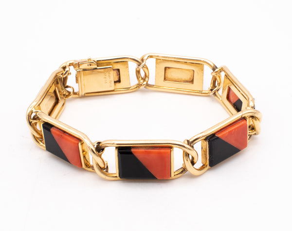 Cartier 1960 Paris By George L'Enfant Geometric Bracelet In 18Kt Yellow Gold With Coral And Onyx