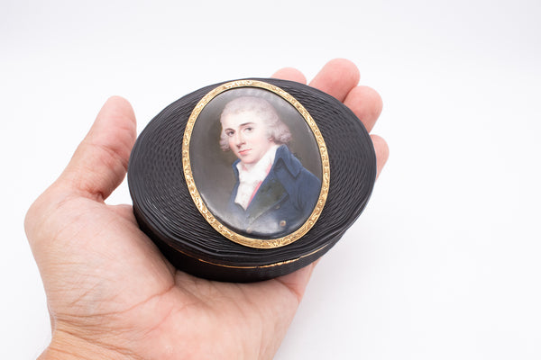 French School 1790 Louis XVI Oval Snuff Box in 18Kt Gold With Miniature Portrait