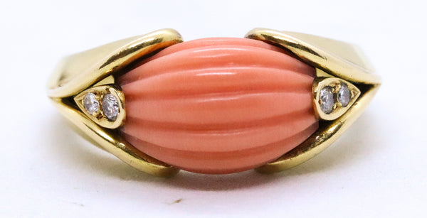 VAN CLEEF & ARPELS VCA, PARIS 18 KT RING WITH DIAMONDS AND PINK CORAL