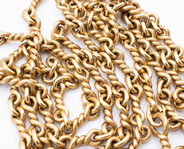 GEORGE L'ENFANT 1960'S PARIS, LONG CHAIN IN TWISTED TEXTURED 18 KT YELLOW GOLD