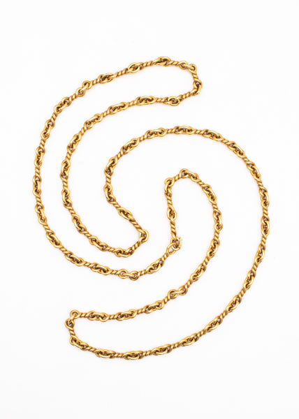 GEORGE L'ENFANT 1960'S PARIS, LONG CHAIN IN TWISTED TEXTURED 18 KT YELLOW GOLD