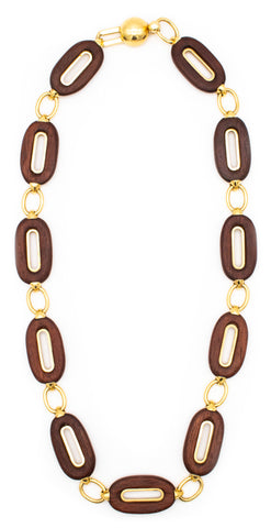 MODERNIST 1970'S ITALIAN NECKLACE IN 18 KT YELLOW GOLD WITH ROSE WOOD CARVINGS