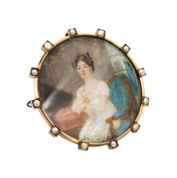 *Austrian 1814 Presentation frame of Baroness of Berwick in 15 kt gold with natural 12 pearls