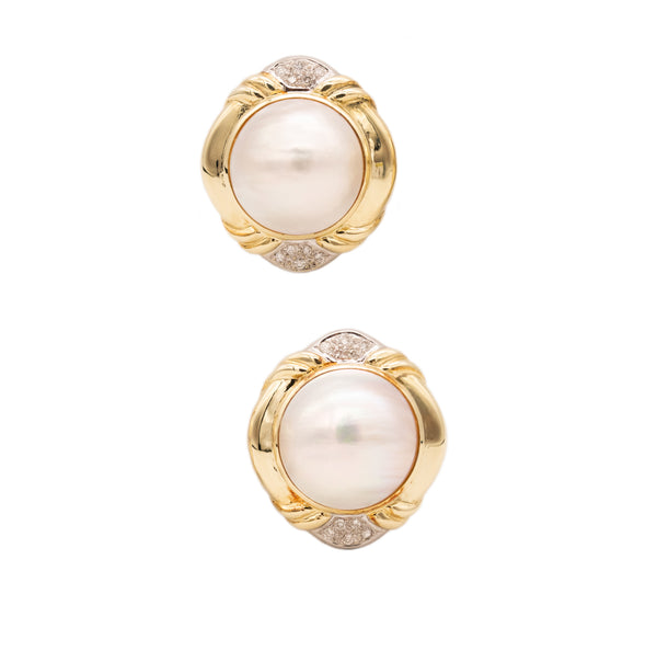 Italian Modern Pair Of Earrings In 14Kt Yellow Gold With 20 MM Mabe Pearls And Diamonds