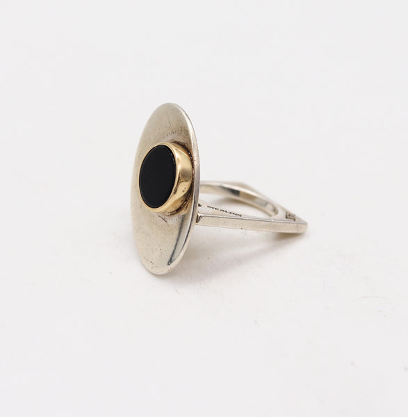 -Pierre Cardin 1970 Paris Geometric Sculptural Ring In 14Kt Yellow Gold Sterling And Onyx