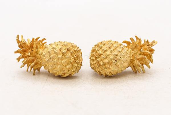 *Robert Bruce Bielka Tropical Pineapple clips-Earrings in solid 18 kt yellow gold