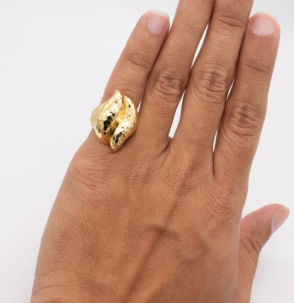 Henry Dunay New York 1990 Faceted Cocktail Ring In Solid 18Kt Yellow Gold