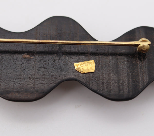 -Yossi Harari Modernist Brooch In Carved Ebony Wood And 24Kt Yellow Gold
