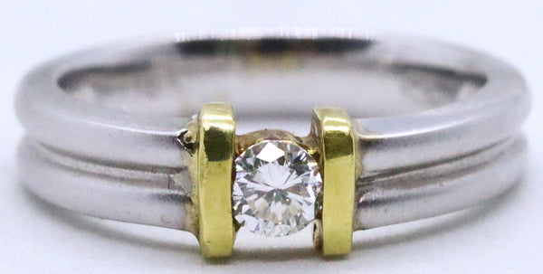 MODERN TWO TONES 18 KT RING WITH DIAMOND