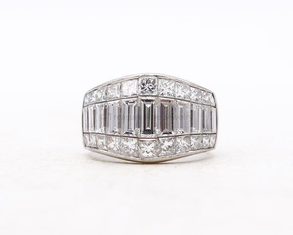 *Stardust fabulous band ring in platinum with 3.14 Cts of VVS caliber Diamonds