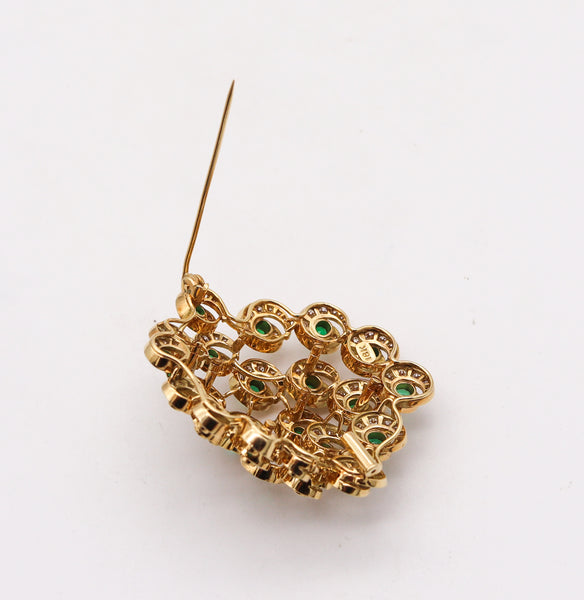 Convertible Pendant Brooch In 18Kt Gold  With 10.48 Cts In Diamonds And Colombian Emeralds