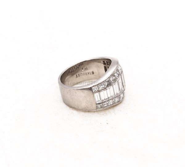 *Stardust fabulous band ring in platinum with 3.14 Cts of VVS caliber Diamonds