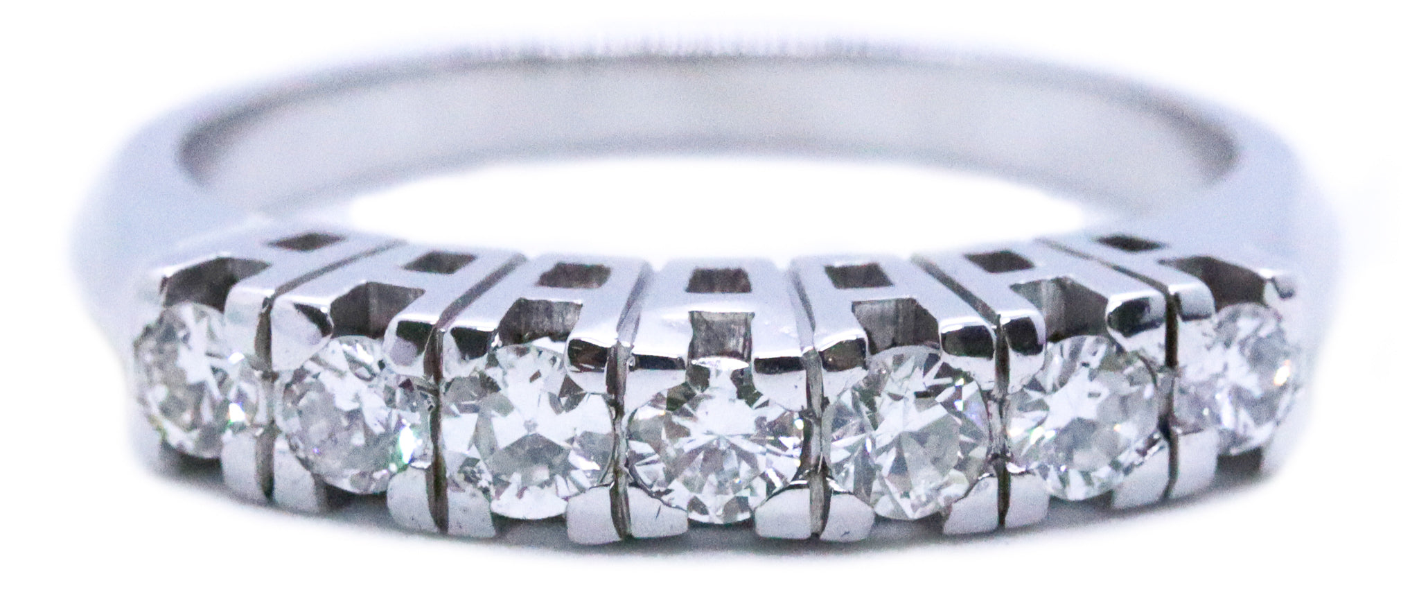 PLATINUM SETTING 7 DIAMONDS VINTAGE RING