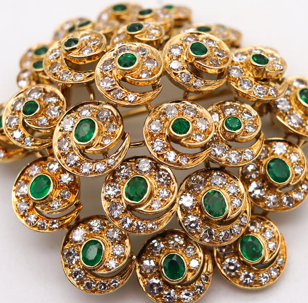 Convertible Pendant Brooch In 18Kt Gold  With 10.48 Cts In Diamonds And Colombian Emeralds