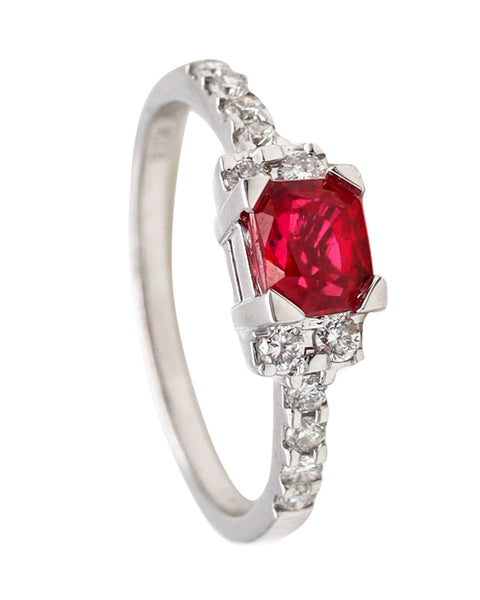 *Raul Ritore Ring in 18 kt white gold with 1.34 Cts Burmese Pigeon blood Ruby and Diamonds