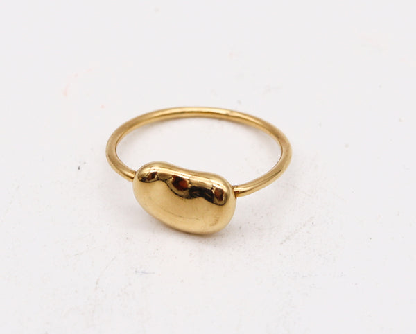 -Tiffany & Co 1977 Elsa Peretti Rare Small Kinetic Bean Ring In 18Kt Yellow Gold