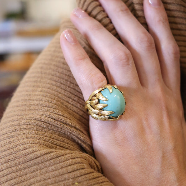 -David Webb 1970 New York Flames Cocktail Ring In 18Kt Gold with 40.82 Cts Turquoise