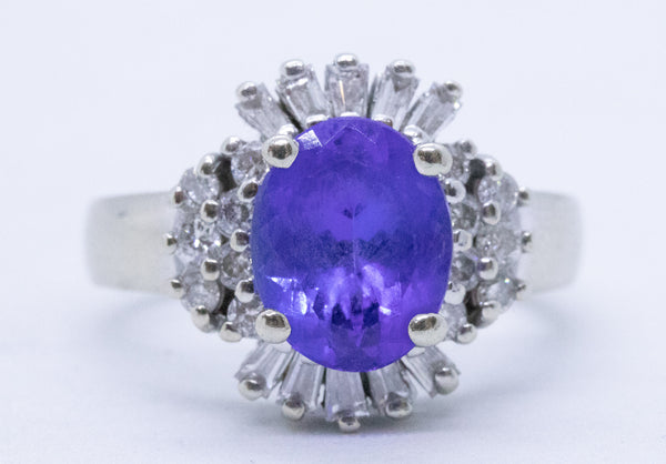 TANZANITE 2.35 CT AND DIAMONDS 14 KT RING