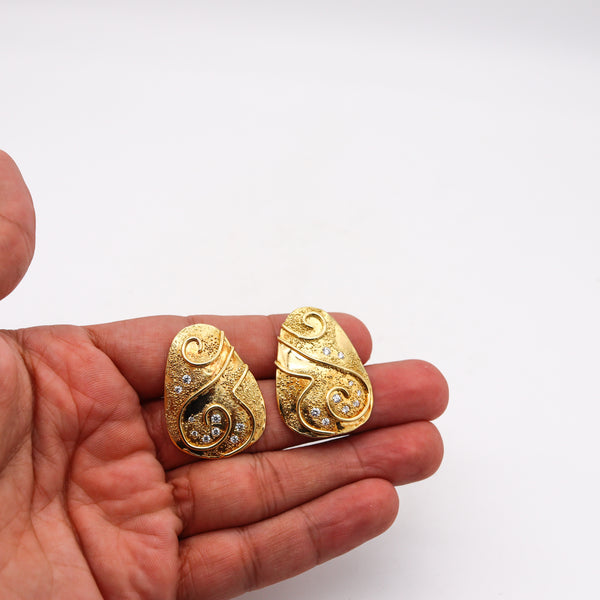 Elizabeth Gage England Naive Sculptural Clip On Earrings In 18Kt Gold With Diamonds