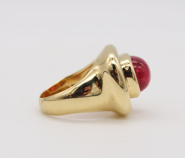 *Tiffany & Co. Paloma Picasso Cocktail Ring in 18 kt gold with 7.12 Cts Pink Red tourmaline