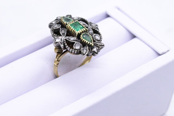 AUSTRO-HUNGARIAN ANTIQUE 18 KT GOLD RING WITH 2.10 Ctw EMERALD & DIAMONDS