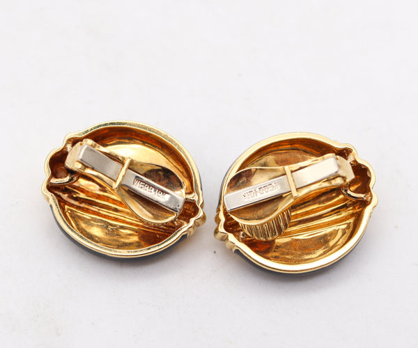 David Webb 1970 New York Black Enameled Clip Earrings In Solid 18Kt Yellow Gold