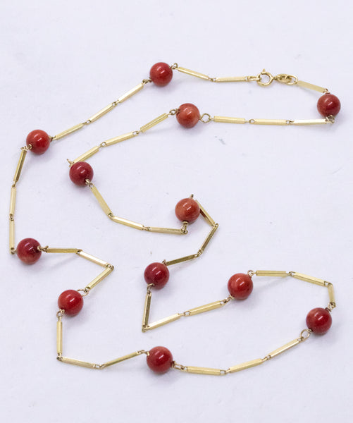 ITALIAN BLOOD RED CORAL 18 KT GOLD NECKLACE