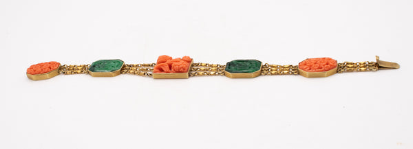 *Art Deco 1920 Chinoiserie bracelet in 14 kt yellow gold with nephrite jade and coral carvings