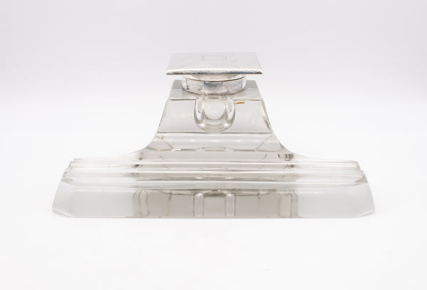 *William B. Kerr & Co. 1930 Art deco inkwell in hammered sterling silver and clear crystal
