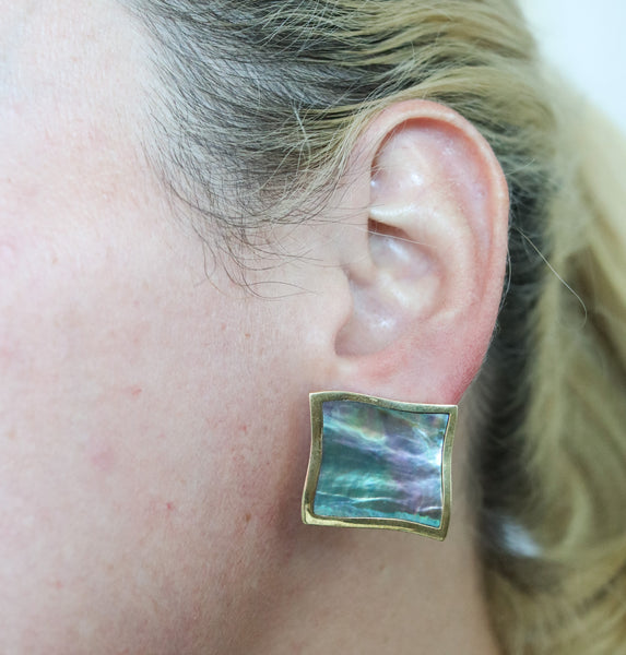 Angela Cummings Rare Squared Earrings In 18Kt Yellow Gold With Paula Abalone Shell