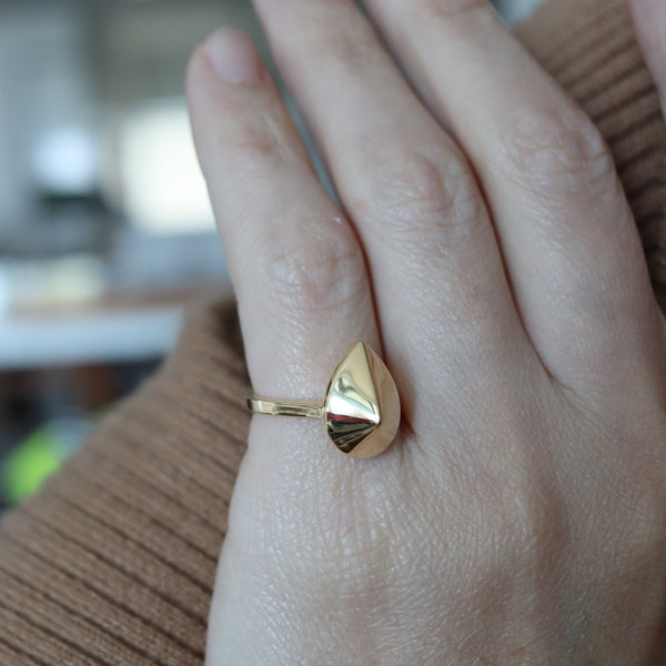 -Aletto Brothers Stackable Medium Pear Shaped Geometric Ring In 18Kt Yellow Gold